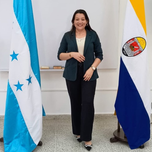 Laura Gicela Deras Bonilla
